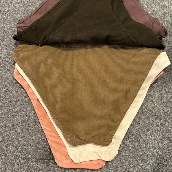 Danskin Ladies Comfy Seamless Panties 5 Pack Set Size L - Picture 7 of 10